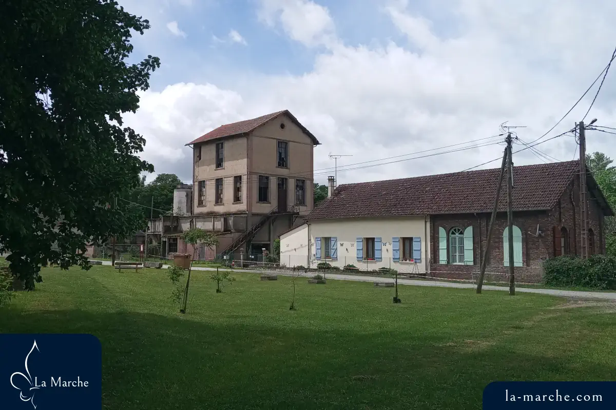 Laverie à charbon et chapelle