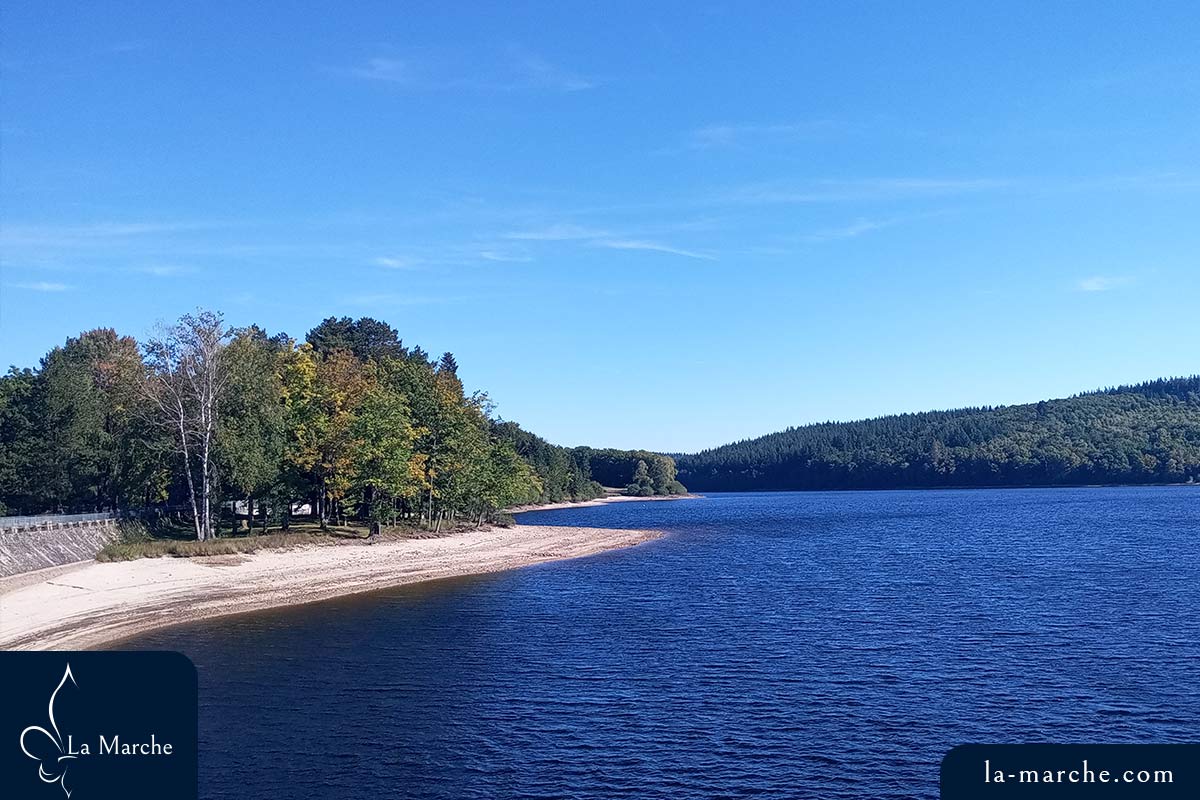 Plage du Lac de Vassivière